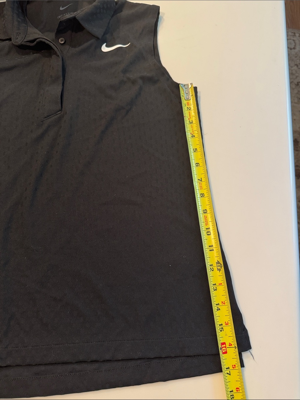Nike Women’s Golf Dri--Fit Size M - Picture 7 of 7
